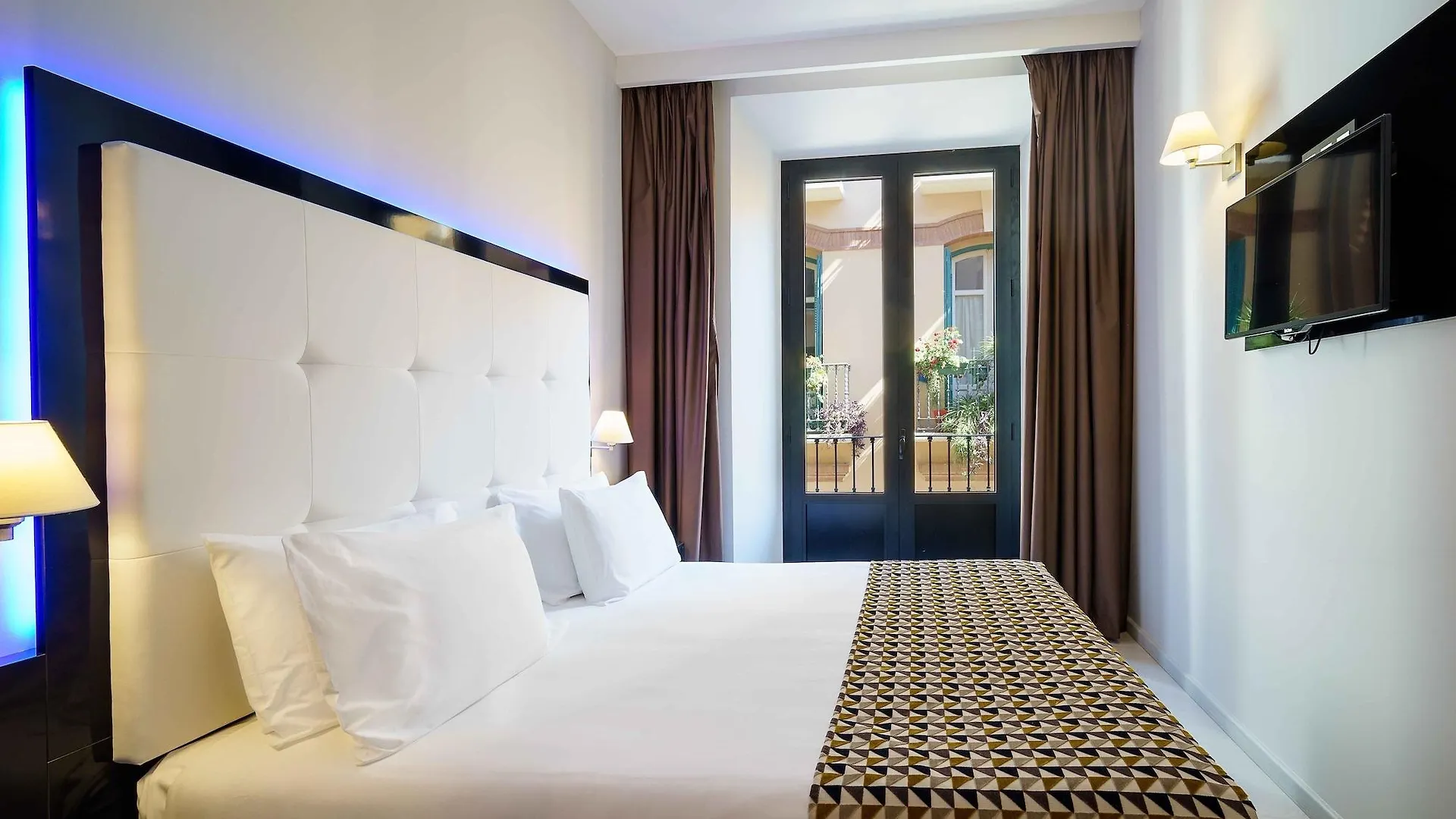Exe Malaga Museos Hotell