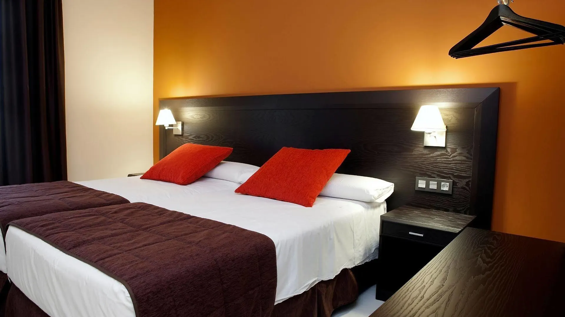 Hotel Exe Málaga Museos 3*,  Spagna